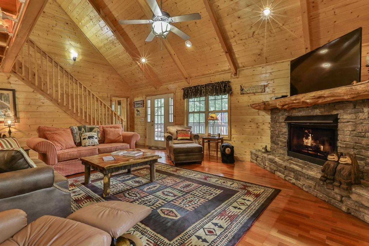 Heaven On The Toccoa Where You Will Enjoy The Sites And Sounds Of The Toccoa River Mineral Bluff エクステリア 写真