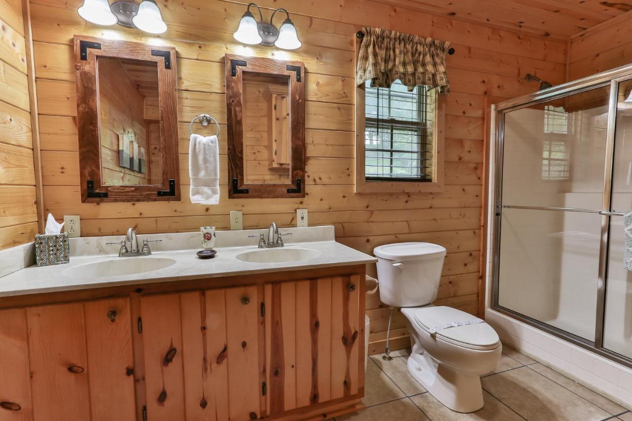 Heaven On The Toccoa Where You Will Enjoy The Sites And Sounds Of The Toccoa River Mineral Bluff エクステリア 写真