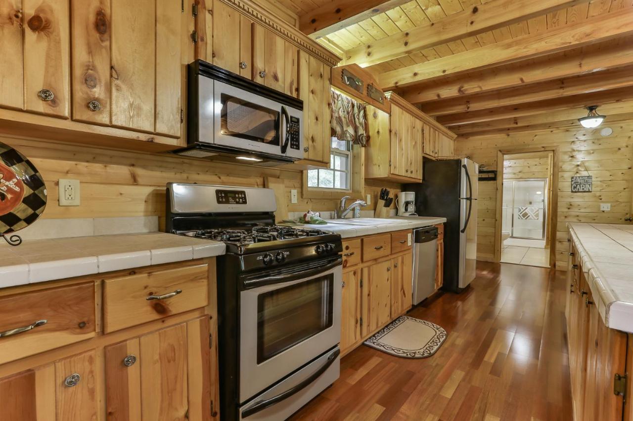Heaven On The Toccoa Where You Will Enjoy The Sites And Sounds Of The Toccoa River Mineral Bluff エクステリア 写真